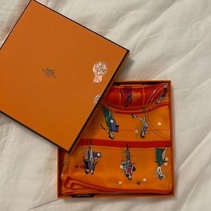HERMES SCARF